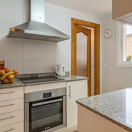 Olot Apartment *