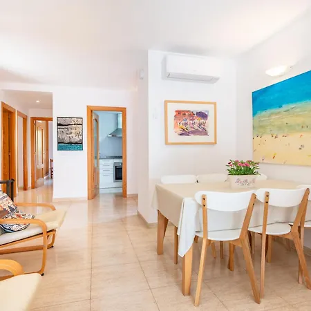 Olot Apartment
